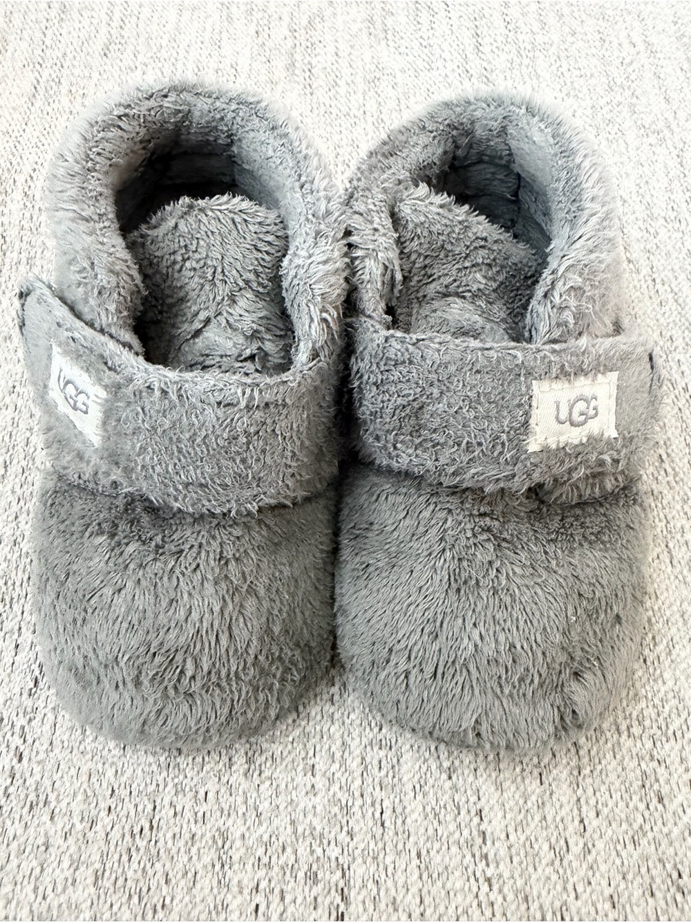 UGG Kids Gray Fuzzy Grip Sole Slippers